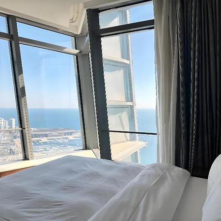 Grand Madison Qingdao Harbour-View Central（Former Qingdao Farglory Hotel） Exterior foto